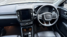 Volvo Xc40 2.0 B4P Inscription Pro 5dr Auto Petrol Estate